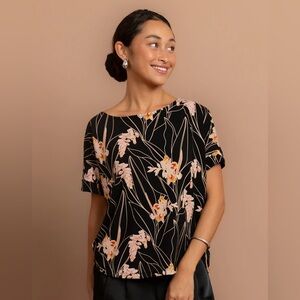 NWT Fighting Eel Top Momo in Noir Shell Ginger